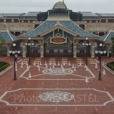 ディズニーランド新エントランス