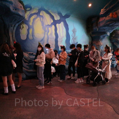 ディズニーシー3月混雑状況レポート:マーメイドトレジャーの待ち列(13:00頃)