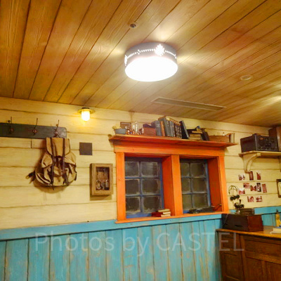 「ディズニーシー・トランジットスチーマーライン」2階の休憩所