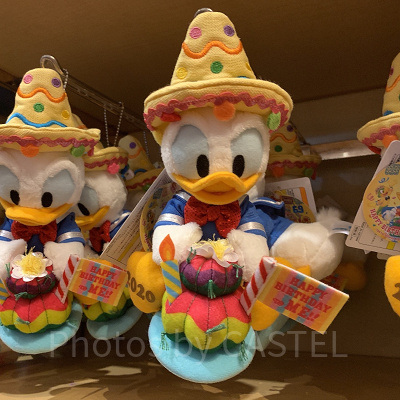 ドナルドぬいぐるみバッジ