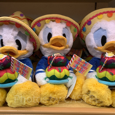 ドナルドぬいぐるみ