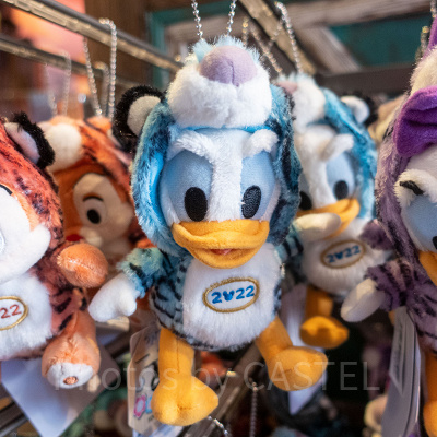 ドナルド干支ぬいぐるみバッジ