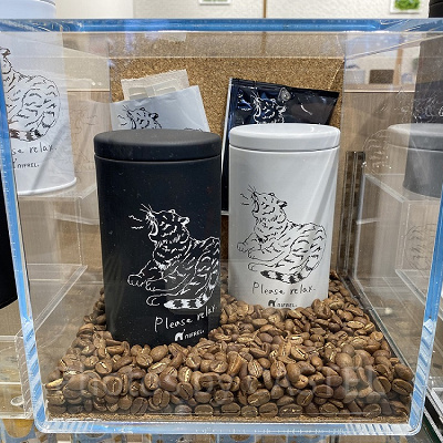 かっこいい容器のドリップバックコーヒー