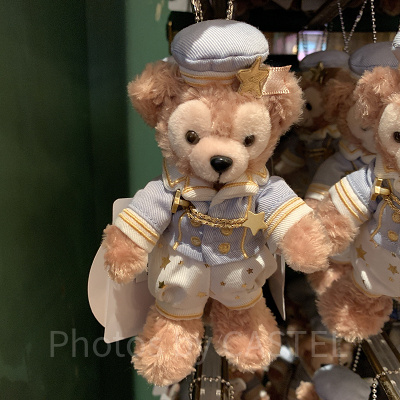 ダッフィーぬいぐるみバッジ