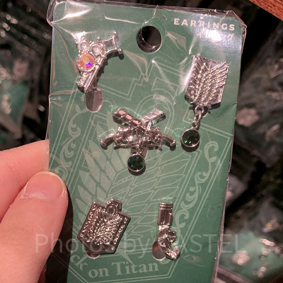 イヤリングセット（5個）〔USJ×進撃の巨人〕