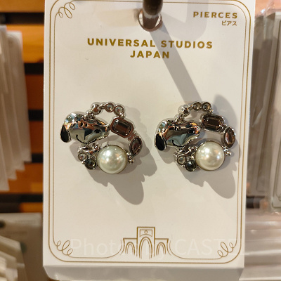 ピアス