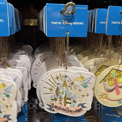 ワッペンバッジ（ディズニーパークモチーフグッズ）