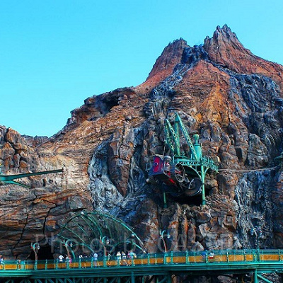 ミステリアスアイランドの世界観を楽しもう