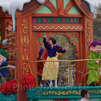 第3話：白雪姫とこびとたちの温かなクリスマス