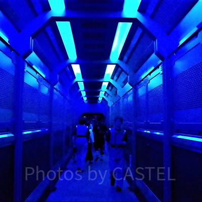 出口も未来的！