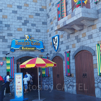 「ナイト・テーブル・レストラン」外観