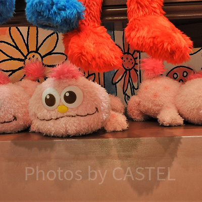 うつぶせモッピーぬいぐるみ