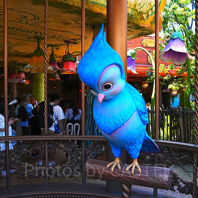 フェアリー・ティンカーベルのビジーバギーのQラインは魅力がいっぱい