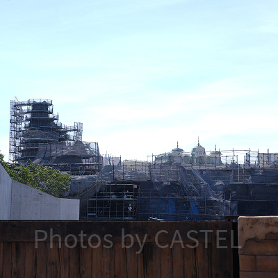 ファンタジースプリングス建設中の様子（2022年8月）