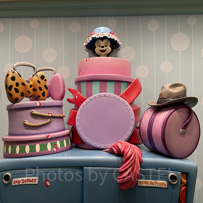 ワークルームに隠れているフィガロ