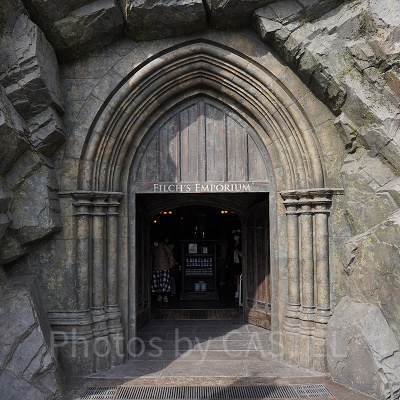 ハリーポッターエリアのフィルチの没収品店