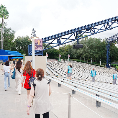 フロリダファンタズミック特設ステージの席