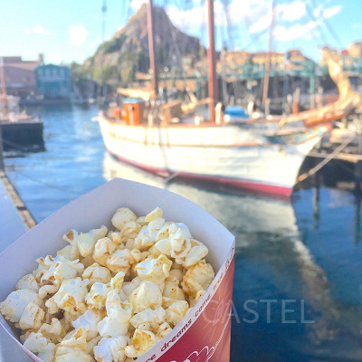 ディズニーシーの食べ物:ポップコーン(ガーリックシュリンプ味)