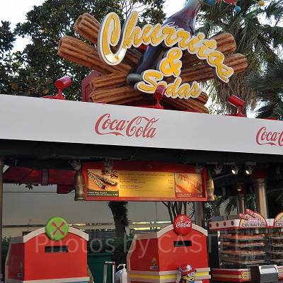 プレイングウィズおさるのジョージ前のフードカート（USJ）