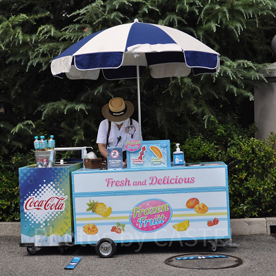 ソフトドリンク・フローズンフルーツのフードカート