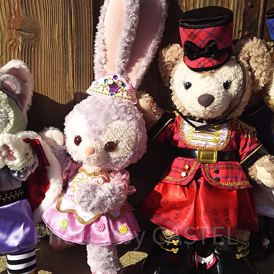 左からジェラトーニ、ステラ・ルー、シェリーメイ、ダッフィー