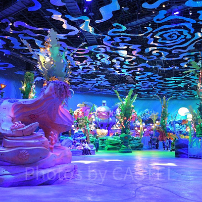 完全屋内の「トリトンズ・キングダム」