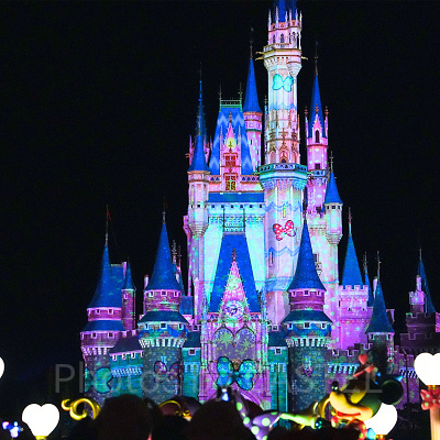 ファンダーナイトのプロジェクションマッピング