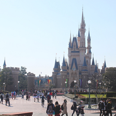 公園代わりにディズニーへ