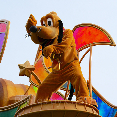 40周年コスチュームを着たグーフィー