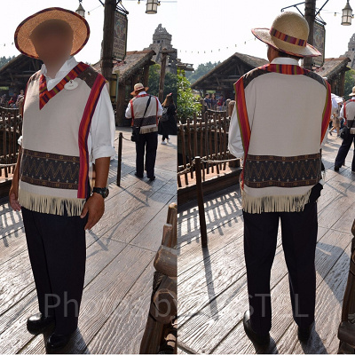 グリーティングドックキャストのコスチューム