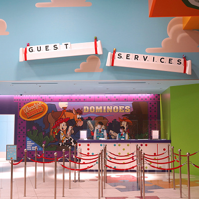 ゲストサービスカウンター