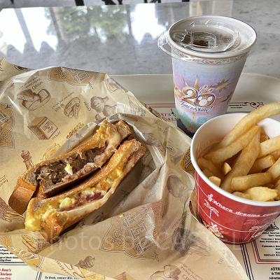 ハンバーガー&サンドイッチ特集：メルトサンド