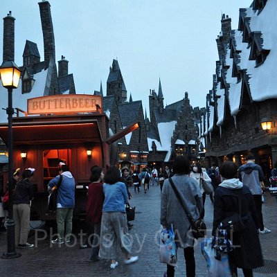 夕暮れ前のハリー・ポッターエリアの様子／USJ