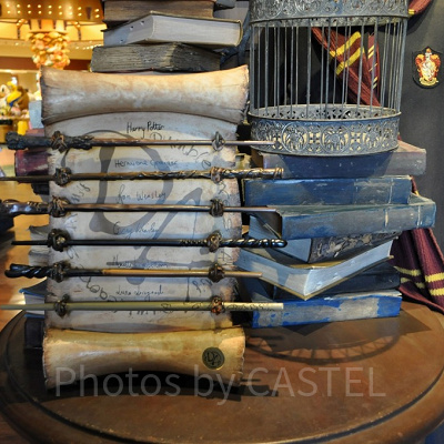 ビバリーヒルズギフトの「ハリーポッター」ディスプレイ／USJ