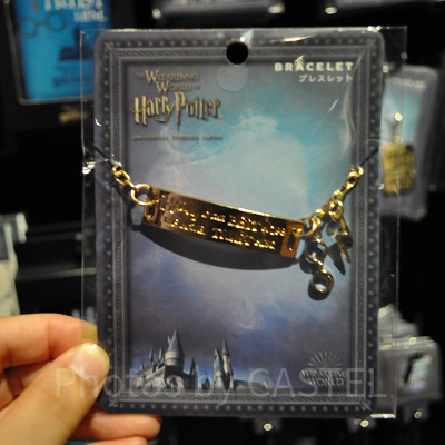 Harry’s Glasses（ハリーズグラッシーズ）のブレスレット（ゴールド色）