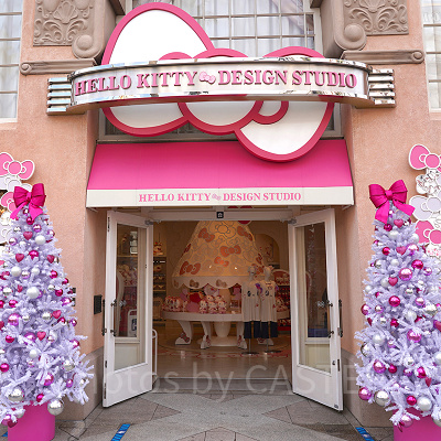 ハローキティ・デザインスタジオのクリスマスデコレーション