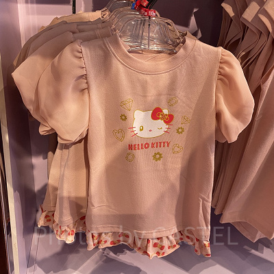 ハローキティのTシャツ（キッズ）