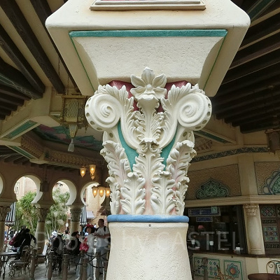 サルタンズ・オアシスの柱にある隠れミニーちゃん