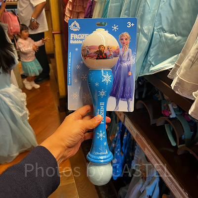 香港ディズニーアナ雪グッズ：「アナと雪の女王2」のバブルワンド