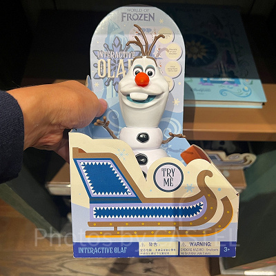 香港ディズニーアナ雪グッズ:オラフの喋るおもちゃ