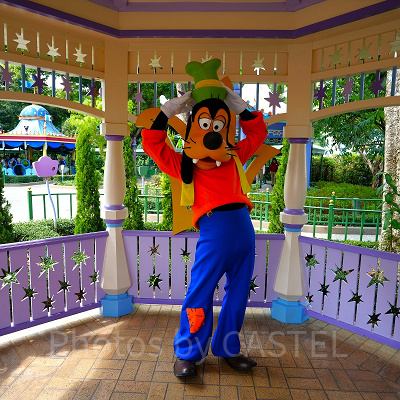 香港ディズニーのグリーティング:ファンタジーガーデンのグーフィー