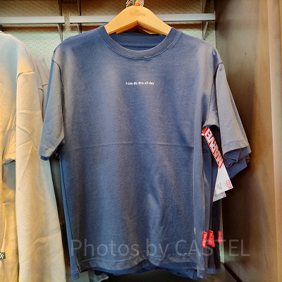 香港ディズニーマーベルグッズ：キャプテンアメリカのTシャツ（ネイビー）
