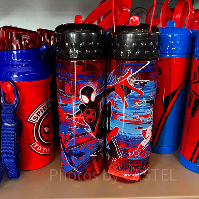 香港ディズニーマーベルグッズ：マイルス版スパイダーマンのドリンクボトル