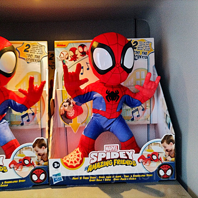 香港ディズニーマーベルグッズ：スパイディのぬいぐるみおもちゃ