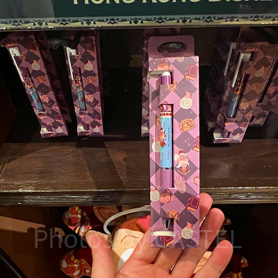 香港ディズニー「ミスティックマナー」で買えるアルバートグッズ