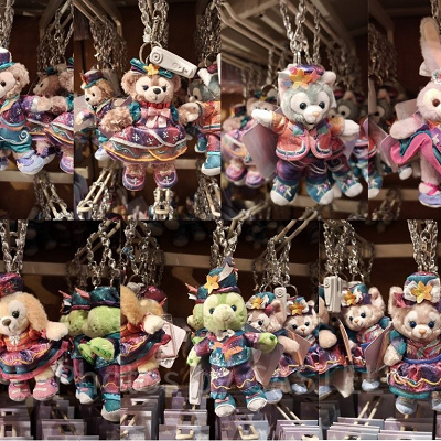 香港ディズニー20周年「ダッフィー&フレンズ・グランドセレブレーショングッズ」:ぬいぐるみバッグチャーム