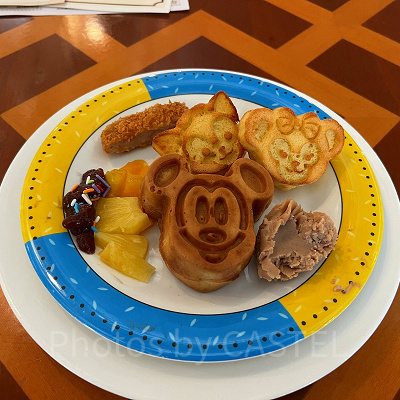 香港エンチャンテッドガーデンレストランのブッフェメニュー