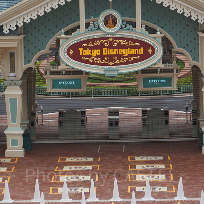 ディズニーランドの入園待ちの混雑状況は？