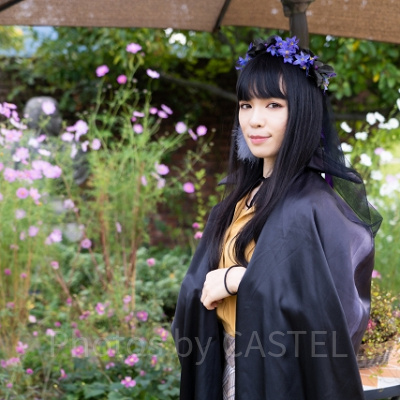 黒でまとまるとハロウィン風に！