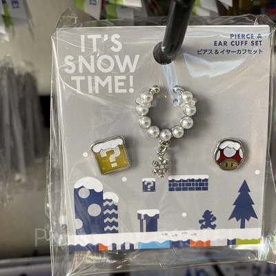 パワーアップアイテムのピアス＆イヤーカフセット／USJクリスマスグッズ 2022